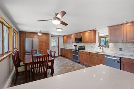 811 Middle Pownal Road