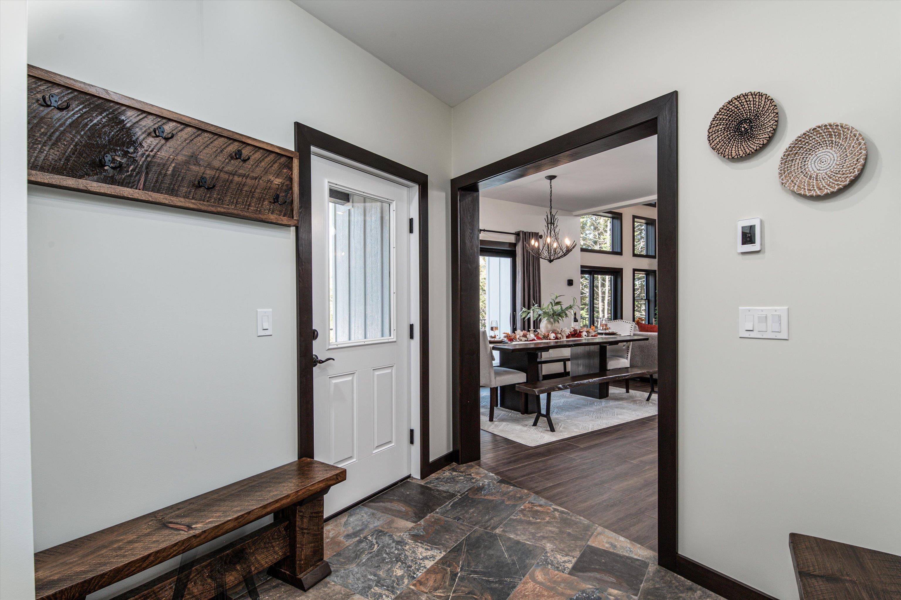 Image 2: Enter into the Mud/Laundry Area