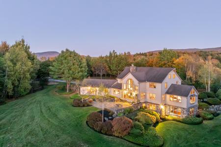 418 Elmore Mountain Road