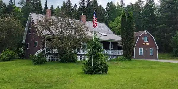 Image 2: Front Yard Image 2: Front Yard