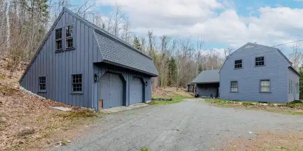 102 Skyline Drive