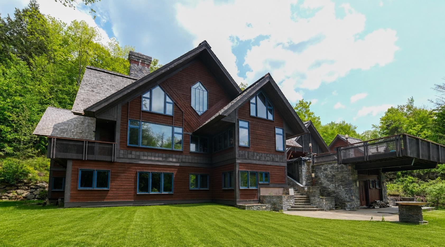Image 2: Eureka House
