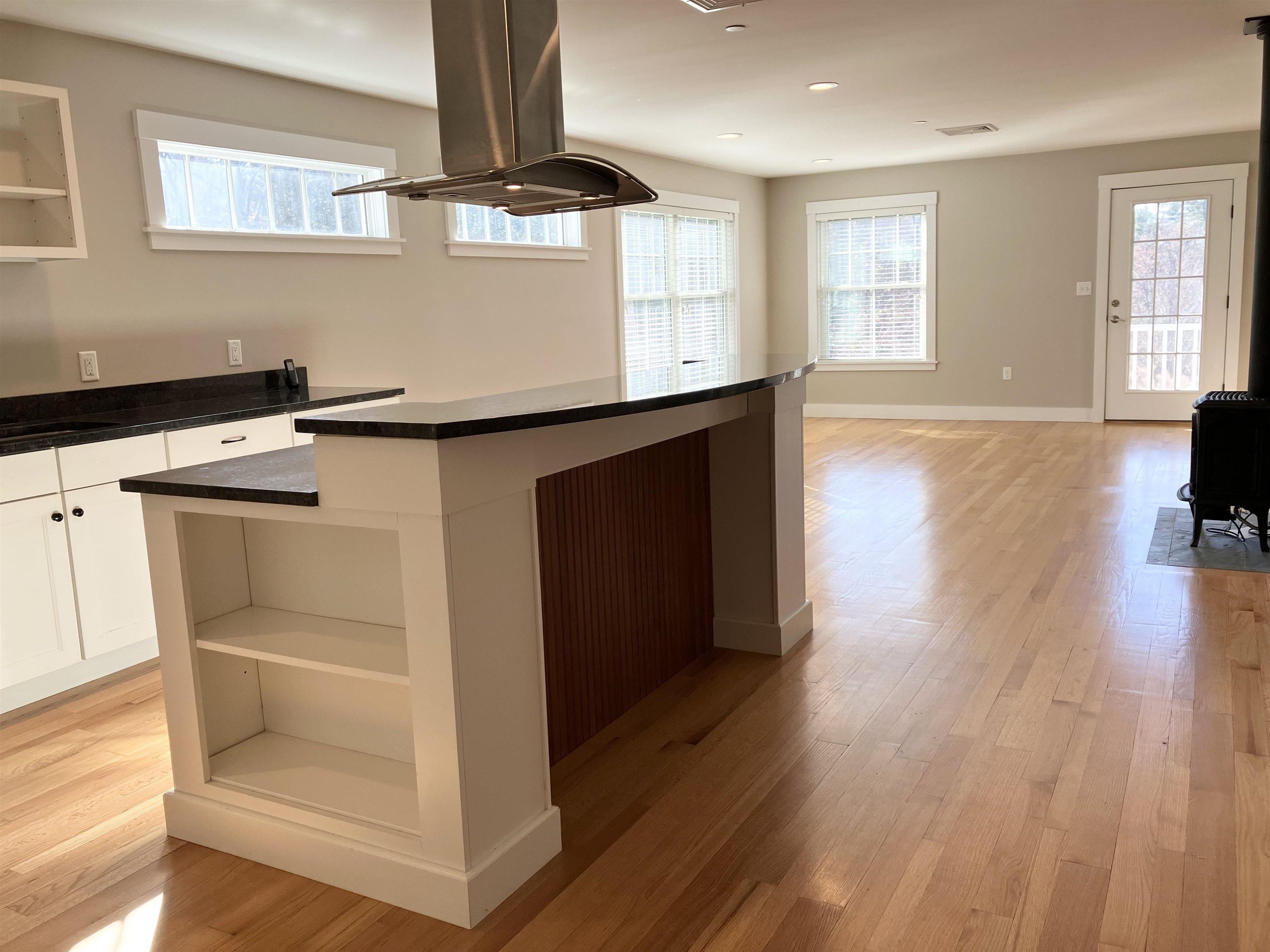 Image 2: Beautiful hardwood floors Image 2: Beautiful hardwood floors