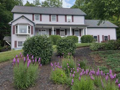 229 Meadowood Lane