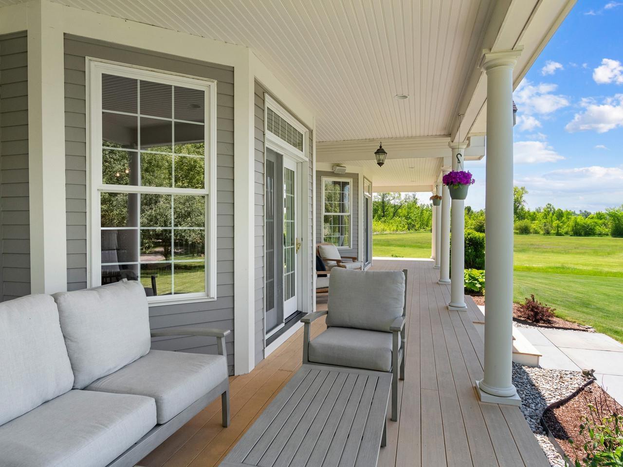 Image 4: Front Porch Image 4: Front Porch