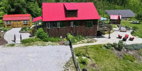 274 East Washington Road