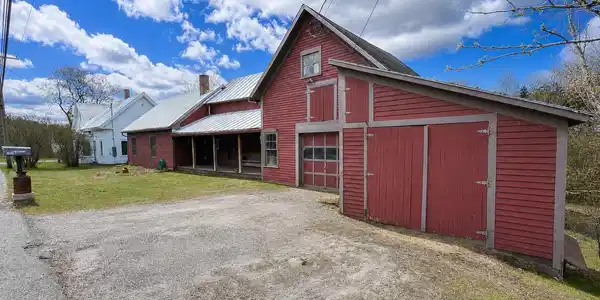 4735 Burke Hollow Road