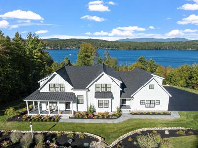 16 Bay Ridge Drive