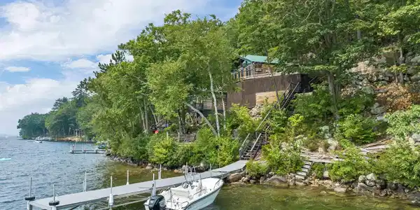 178 Rattlesnake Island