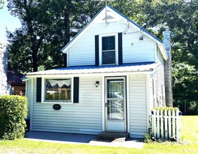 146 Pine Lane