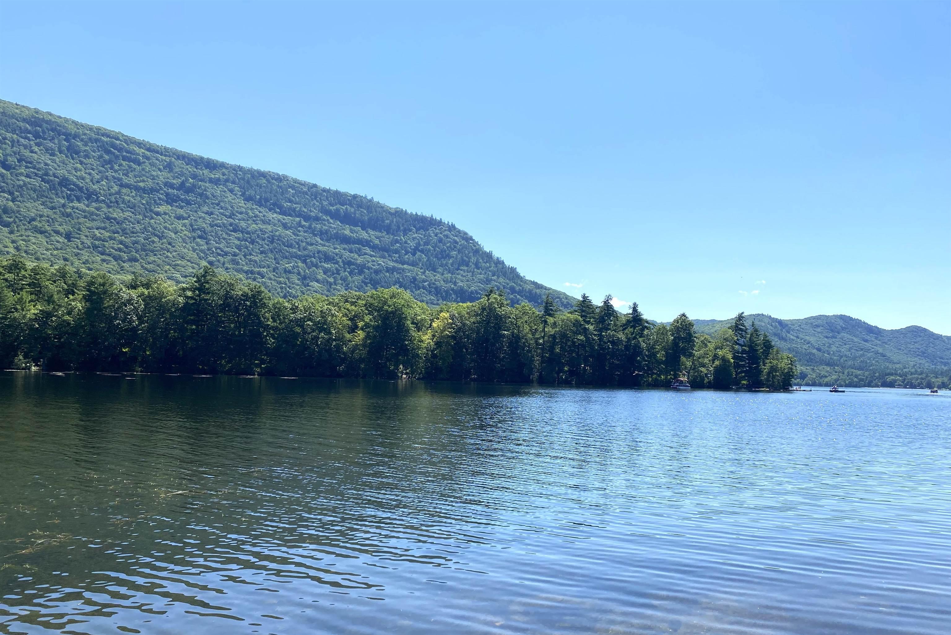 Image 2: Lake & Mountain Views Image 2: Lake & Mountain Views