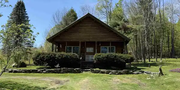 2276 Mount Hunger Road