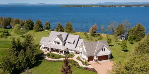 109 West Shore Road