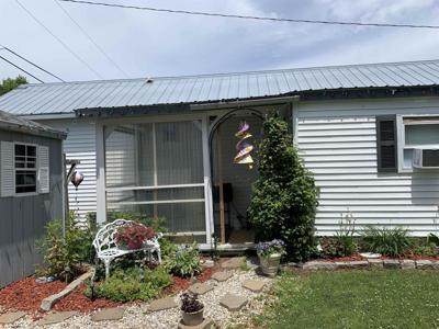 224 Shattuck Hill
