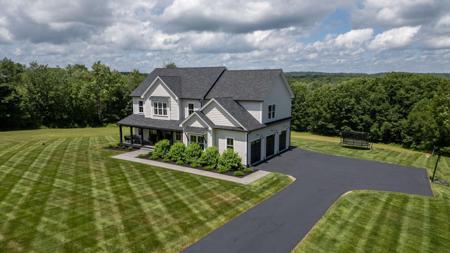 101 Hubbard Hill Road