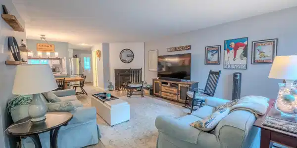 14 Grant Drive
