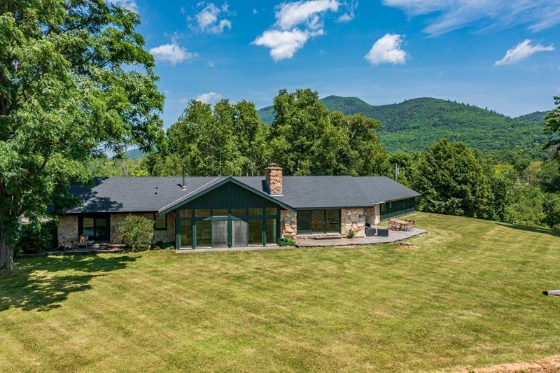 Image 4: Brand New Roof! Image 4: Brand New Roof!