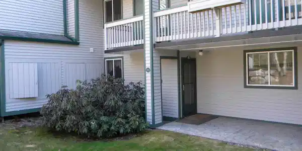 Image 2: Lower Level