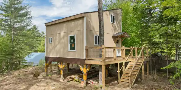 28 Mt Washington Drive
