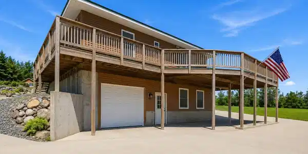 3 Grandview Drive