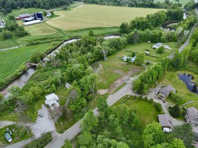 859 River Road