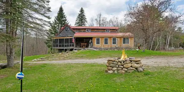 93 Wheeler Lane
