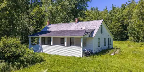 Image 2: Seasonal 3BR/1BA Cottage and 80 Acres
