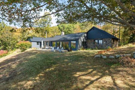 2769 Cloudland Road
