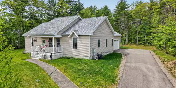 128 Pemigewasset Drive