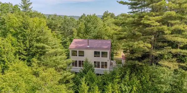 28 Winquist Road