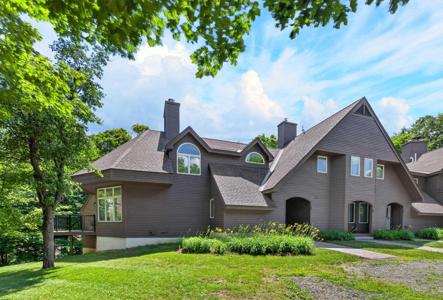 11 Dutchman Lane