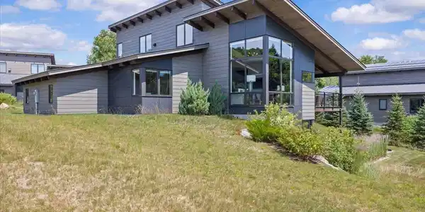 103 Wildewood Lane