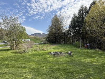 9248 Main Road