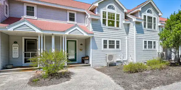 115 Jessicas Way