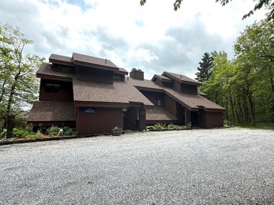 146 Ridges Way