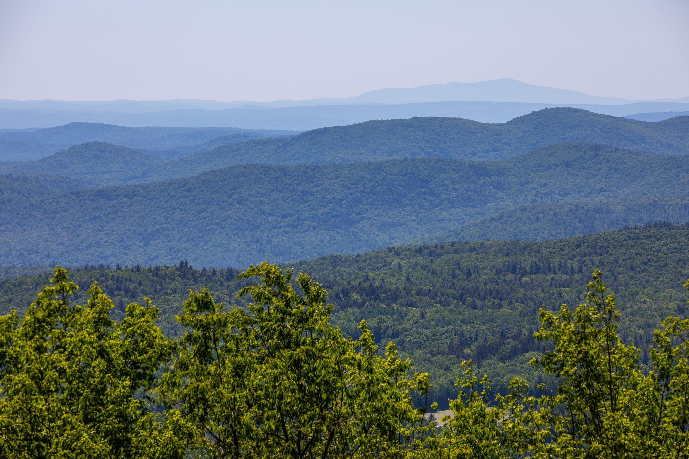 Image 3: Views of Mount Monadnock in the Distance Image 3: Views of Mount Monadnock in the Distance