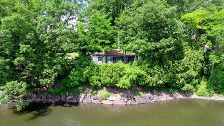 1702 Porters Point Road