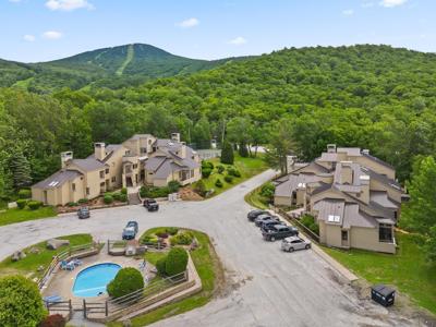 55 Fox Hollow Village