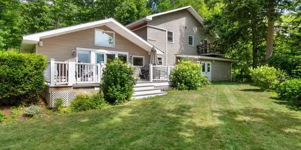 130 Sunset Circle