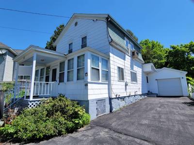 402 Hillside Avenue