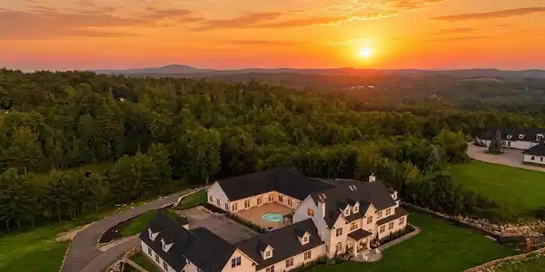 104 Foxberry Drive