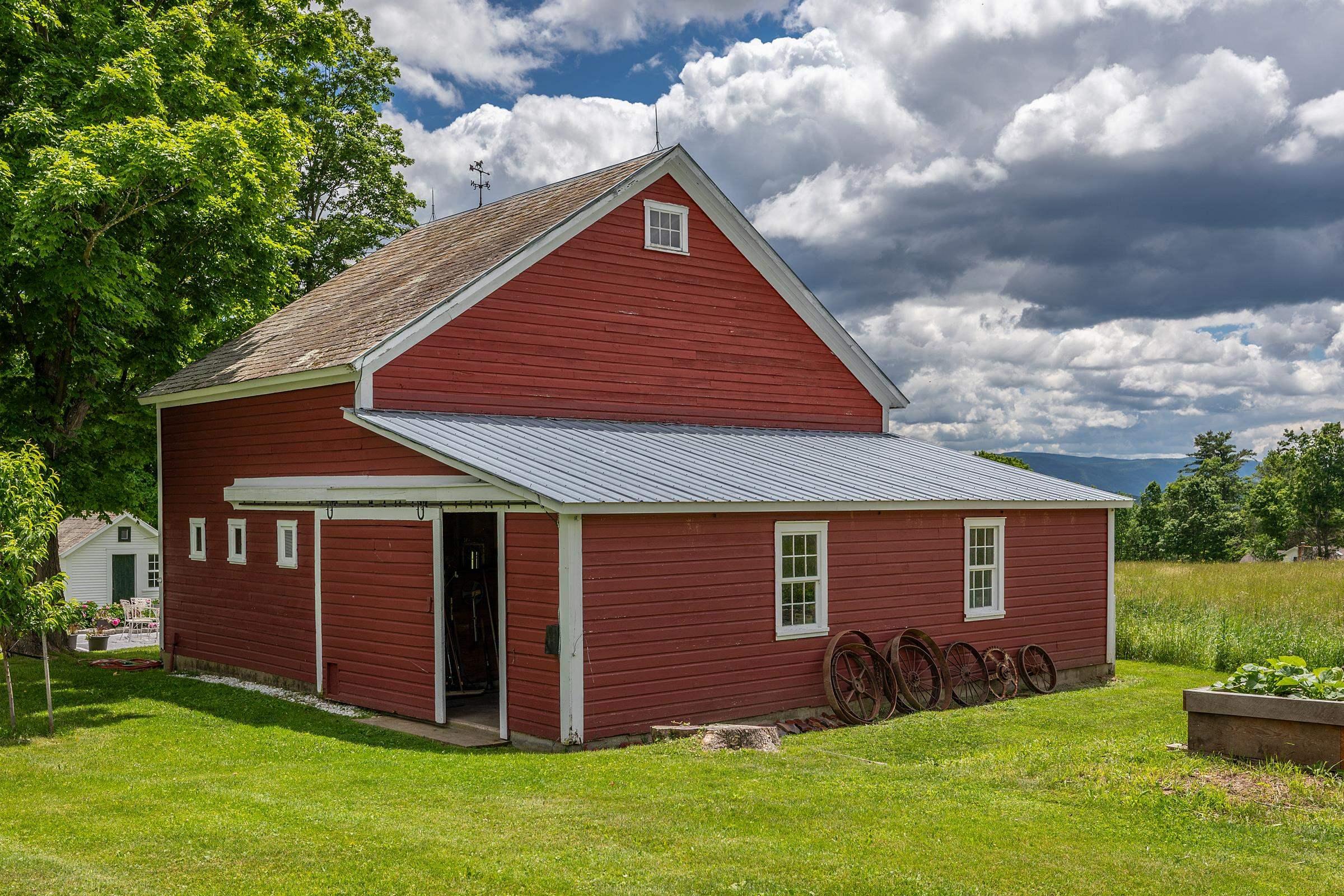 Image 4: Barn/stable Image 4: Barn/stable