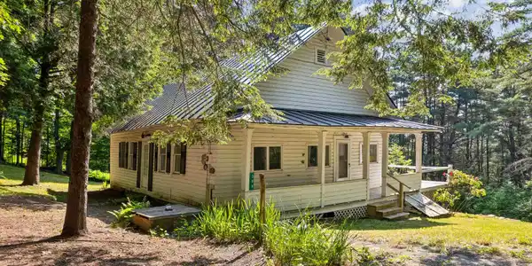 399 Academy Road
