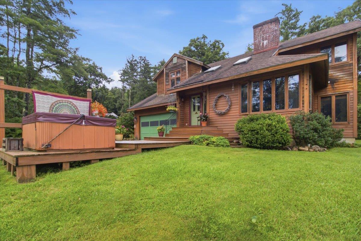 Image 3: Front yard of 2.97 acres Image 3: Front yard of 2.97 acres