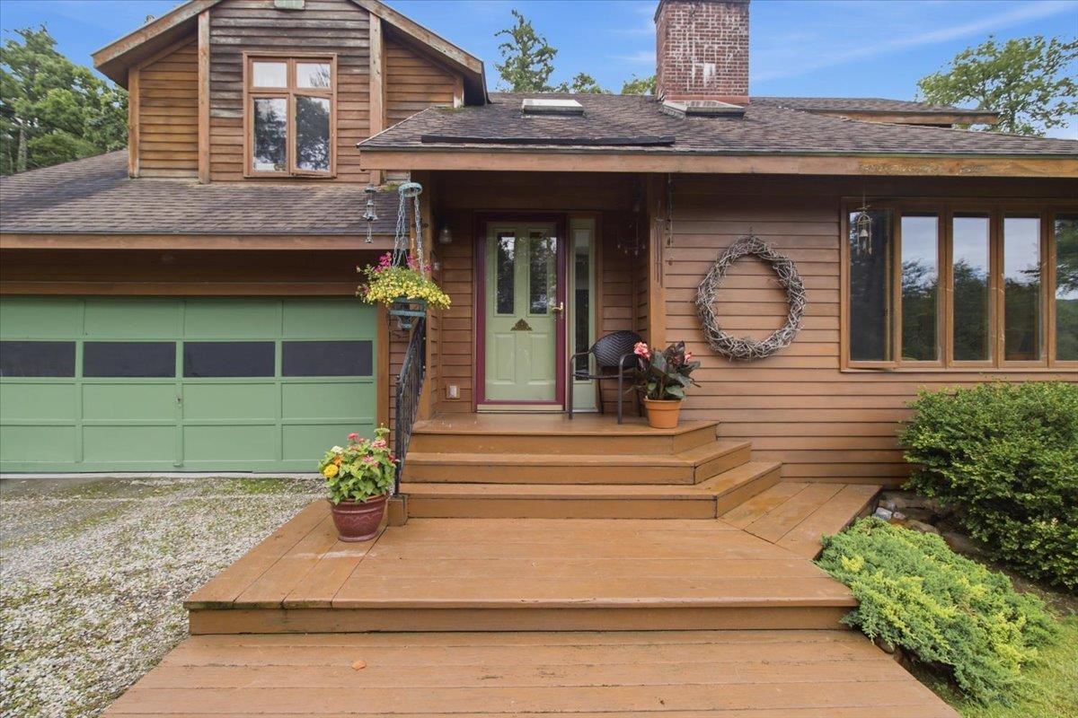 Image 4: Front of house Image 4: Front of house