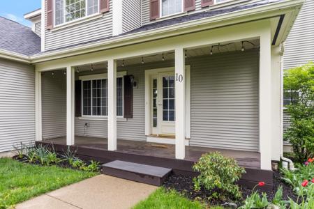 10 Pomfret Lane