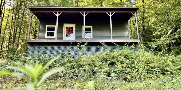 2075 Codding Hollow Road