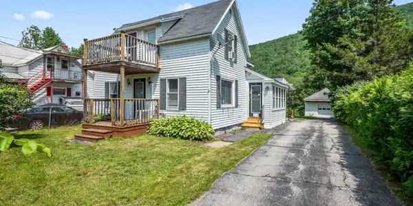 6 Cascade Flats