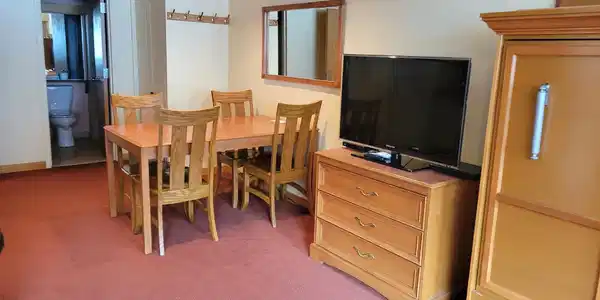 Image 4 Image 4