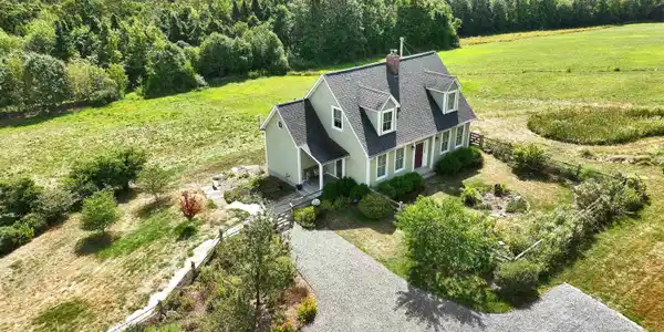 463 Old Spofford Road